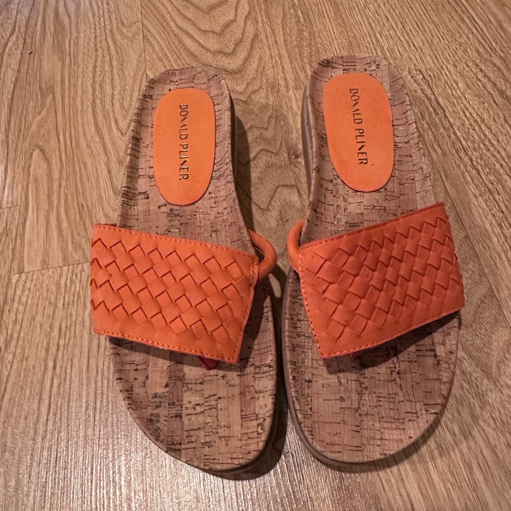 Donald J. Pliner Orange 9.5 Woven Sandals